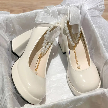 Pearl Bow Mary Jane Platform Pumps